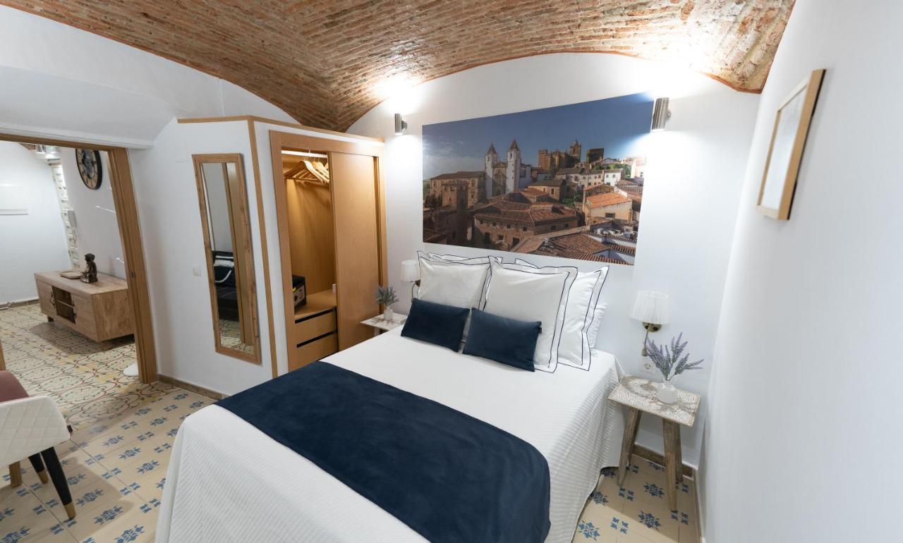 Art & Suite Apartment Caces エクステリア 写真