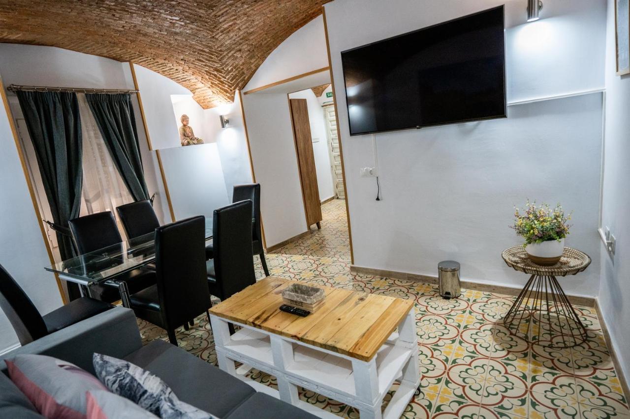 Art & Suite Apartment Caces エクステリア 写真